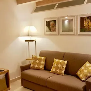 More Il Ferrarese 2 Appartement